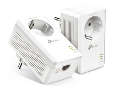 Powerline Ethernet Adapter TP-Link TL-PA7017P KIT 1000Mbps/1GB LAN integrisana šuko utičnica